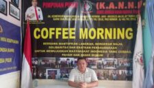 Chandra E. Damopolii saat menghadiri kegiatan 