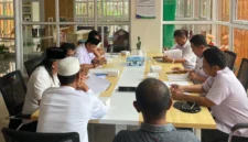 Pertemuan klarifikasi temuan Inspektorat bersama Dinas PMD Bulukumba dan pengurus BUMDes dari lima desa, Rabu (18/6/2025)./Dok.Ist