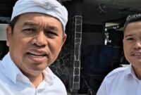 Gubernur Jawa Barat Dedi Mulyadi bersama Camat Tamansari meninjau langsung lokasi pembukaan lahan yang diduga sebabkan banjir di Desa Sukamantri, Kabupaten Bogor.
