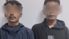 Dua tersangka kepemilikan ilegal senjata tajam dan airsoft gun diamankan Polres Bogor usai video aksi mereka viral di media sosial.
