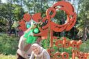 Perempuan yang namanya disebut dalam laporan dugaan kekerasan terhadap asisten rumah tangga anak di bawah umur, kini menjadi perhatian publik.