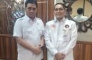 Wamendes Ahmad Reza Patria bersama Ketua Umum KANNI Ruswan Efendi Ar usai pemaparan program advokasi hukum bagi kepala desa di Jakarta.