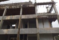 Kondisi bangunan Pasar Kroya di Cilacap tampak terbengkalai setelah proyek senilai Rp67 miliar itu mangkrak dan menuai sorotan publik./Foto.Ist