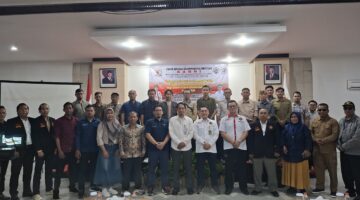 KANNI bersama Kemendes PDT dan Pemkab Sukabumi menggelar sosialisasi UU Keterbukaan Informasi Publik bagi kepala desa.